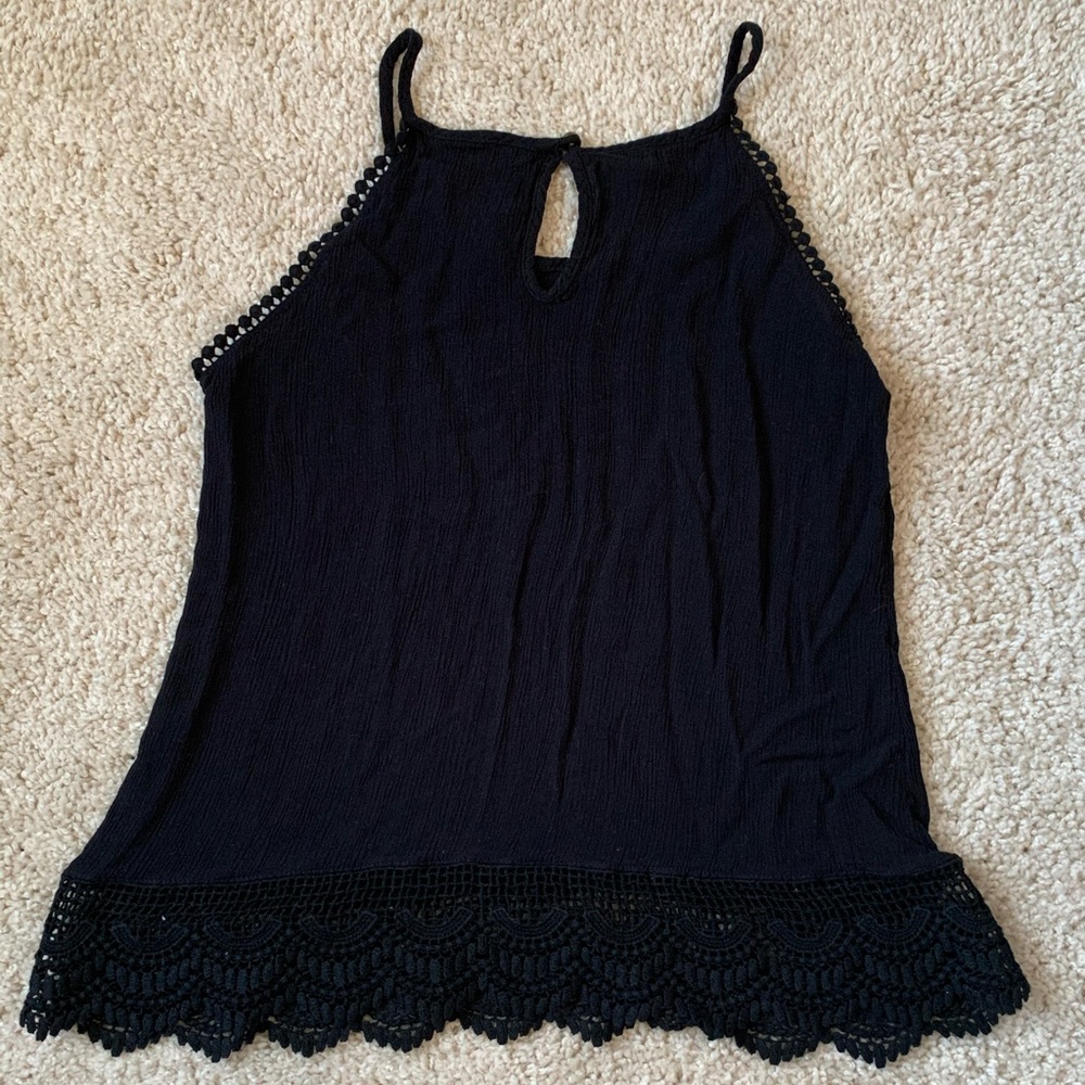 Scalloped Tank, Black, Medium - Picture 2 of 2